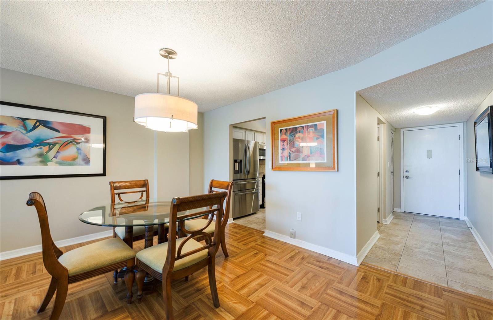 Image 5 of 48 For 700 Beach Drive Ne 406