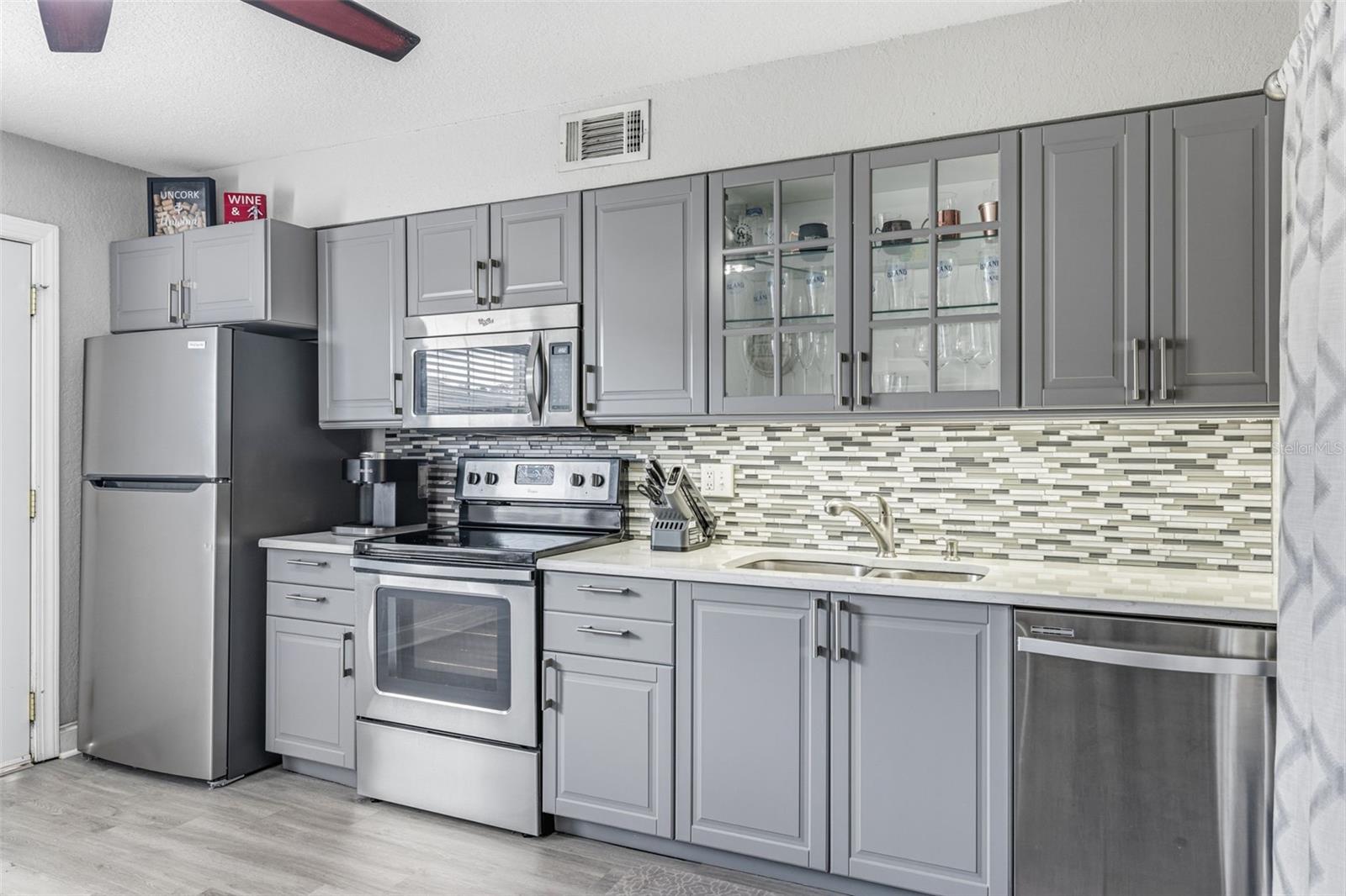 Image 5 of 34 For 4507 La Villa Lane