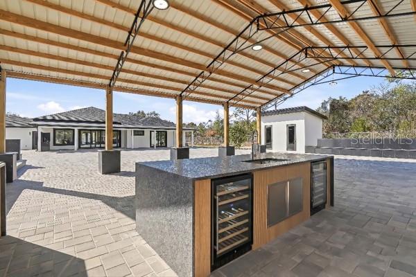 Listing photo id 58 for 17736 Overstreet Lane