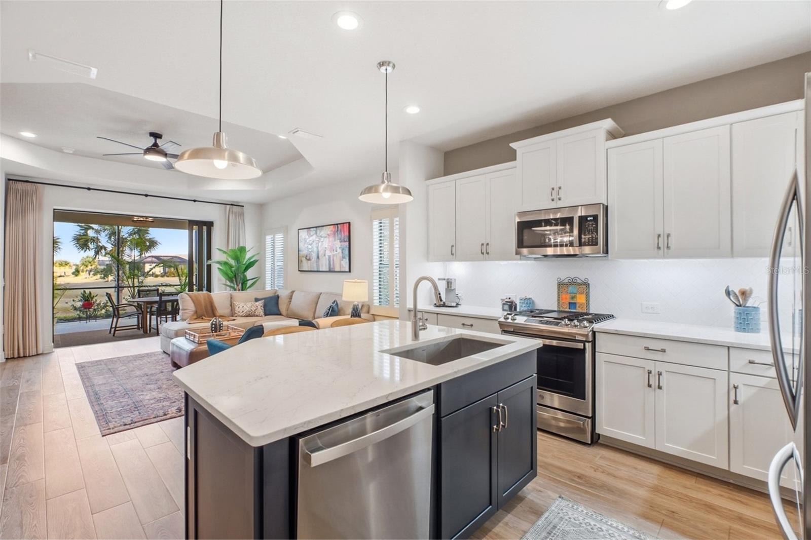 Image 12 of 36 For 233 Altamura Circle