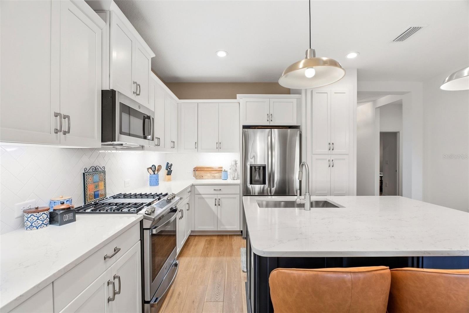 Image 13 of 36 For 233 Altamura Circle