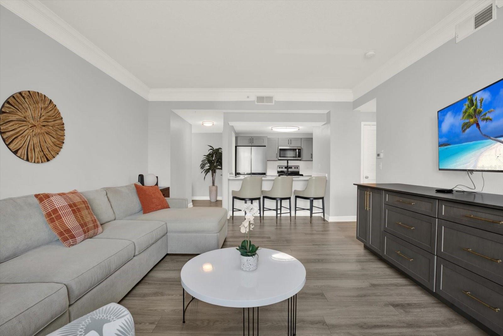 Image 10 of 44 For 345 Bayshore Boulevard 302