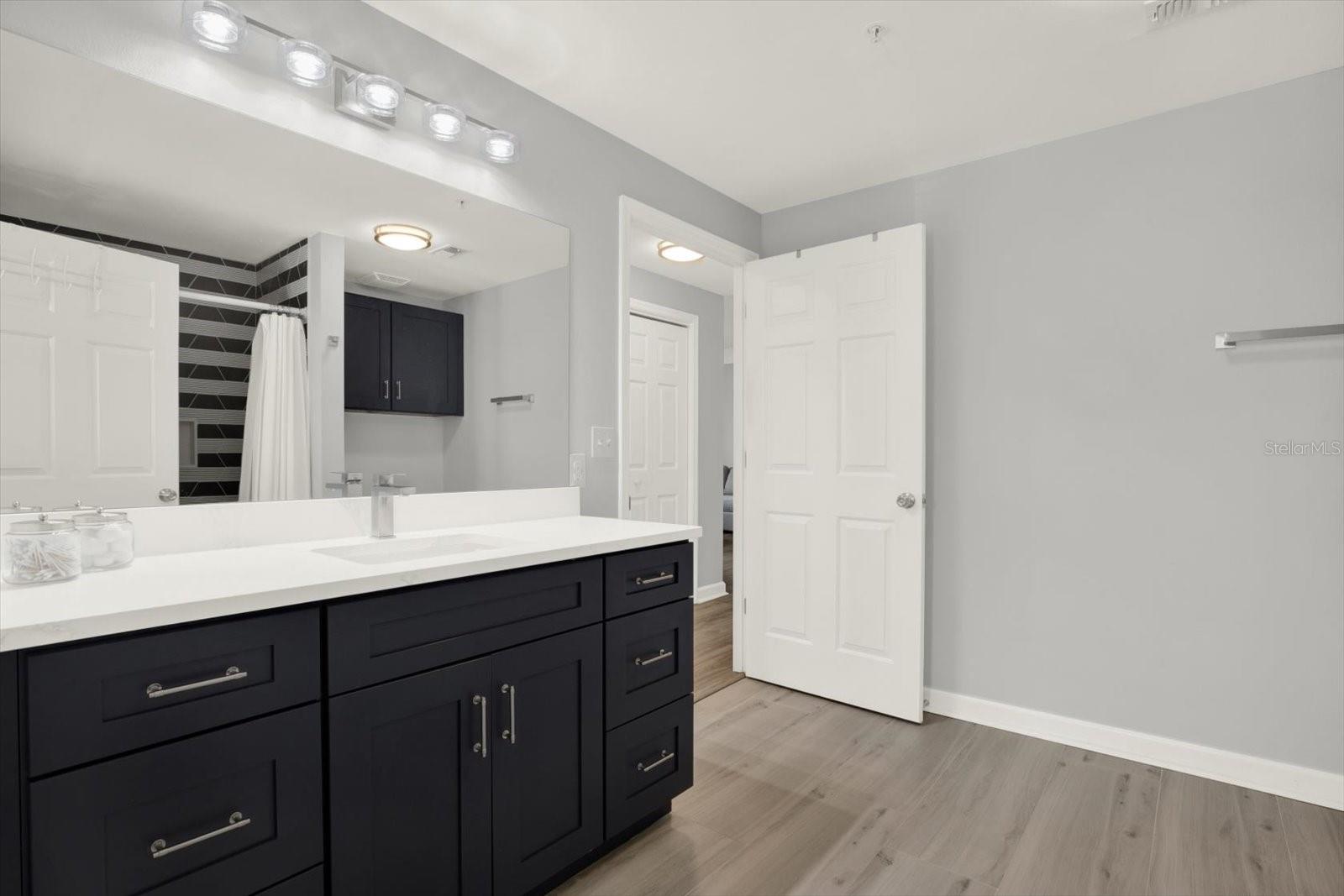 Image 25 of 44 For 345 Bayshore Boulevard 302