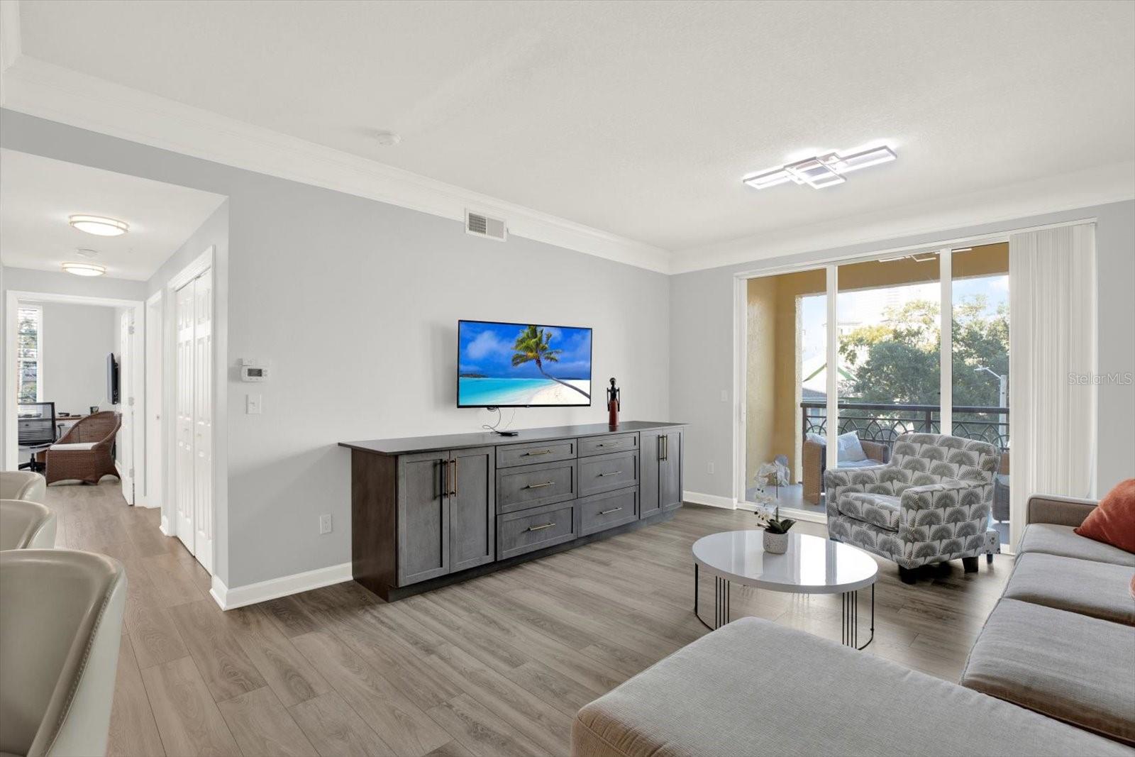 Image 5 of 44 For 345 Bayshore Boulevard 302