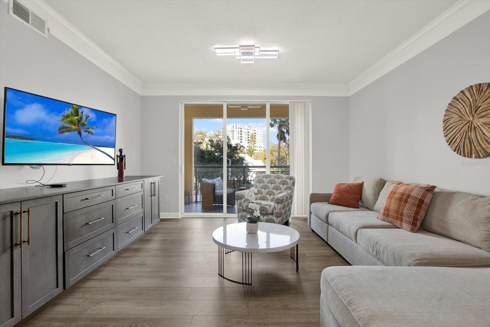 Image 8 of 44 For 345 Bayshore Boulevard 302