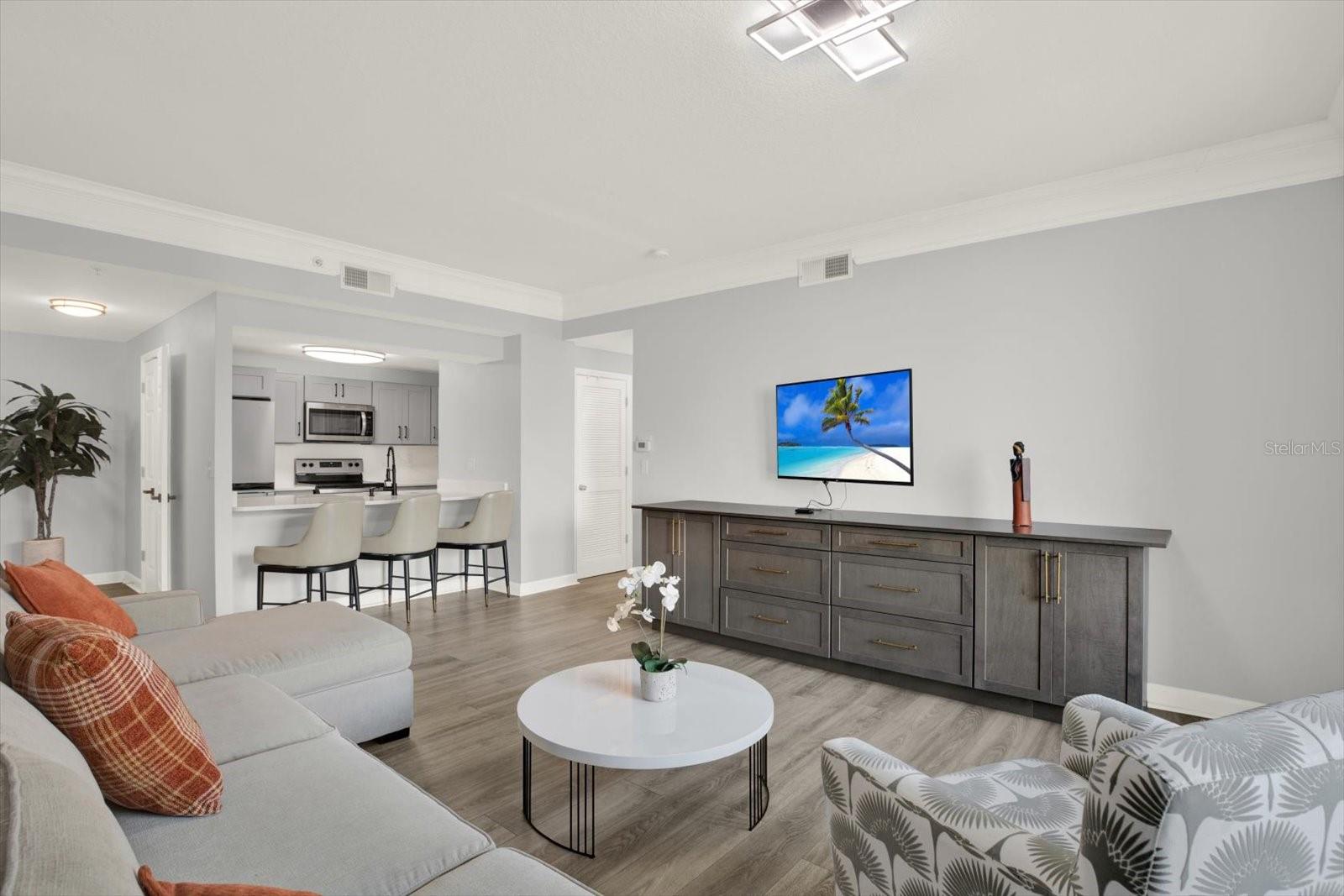 Image 9 of 44 For 345 Bayshore Boulevard 302