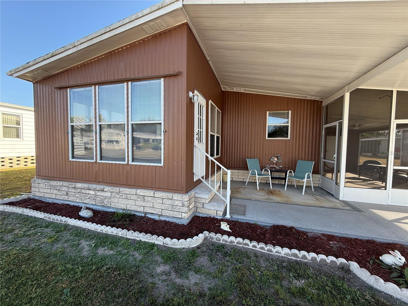 Image 6 of 14 For 225 Saint Thomas Circle