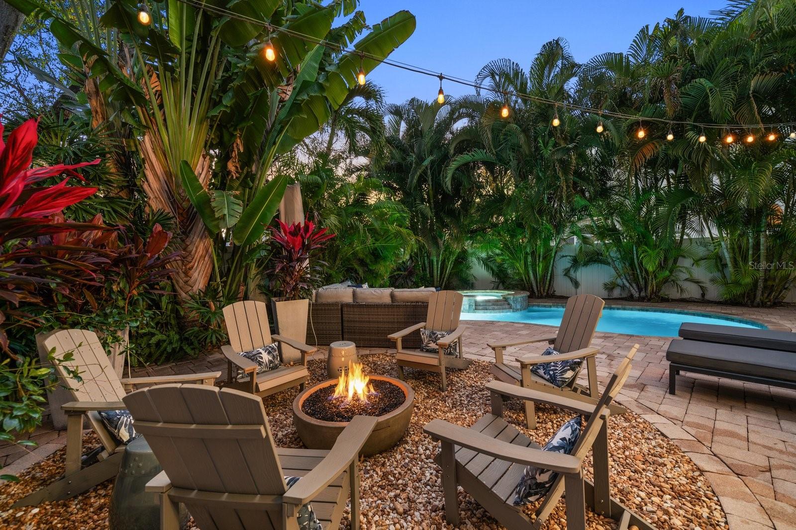 Listing photo id 42 for 3 Formosa Avenue