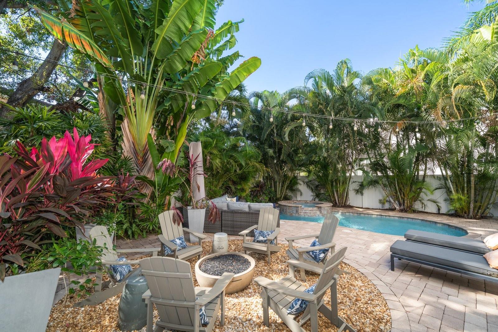 Listing photo id 43 for 3 Formosa Avenue