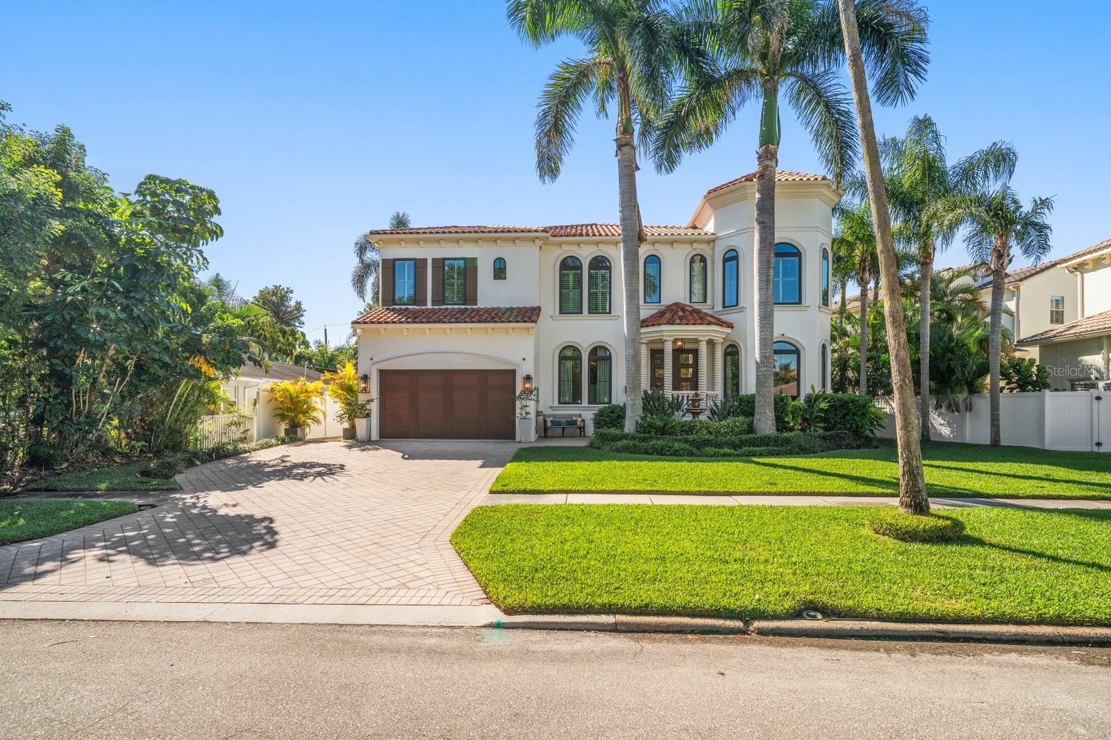 Listing photo id 47 for 3 Formosa Avenue