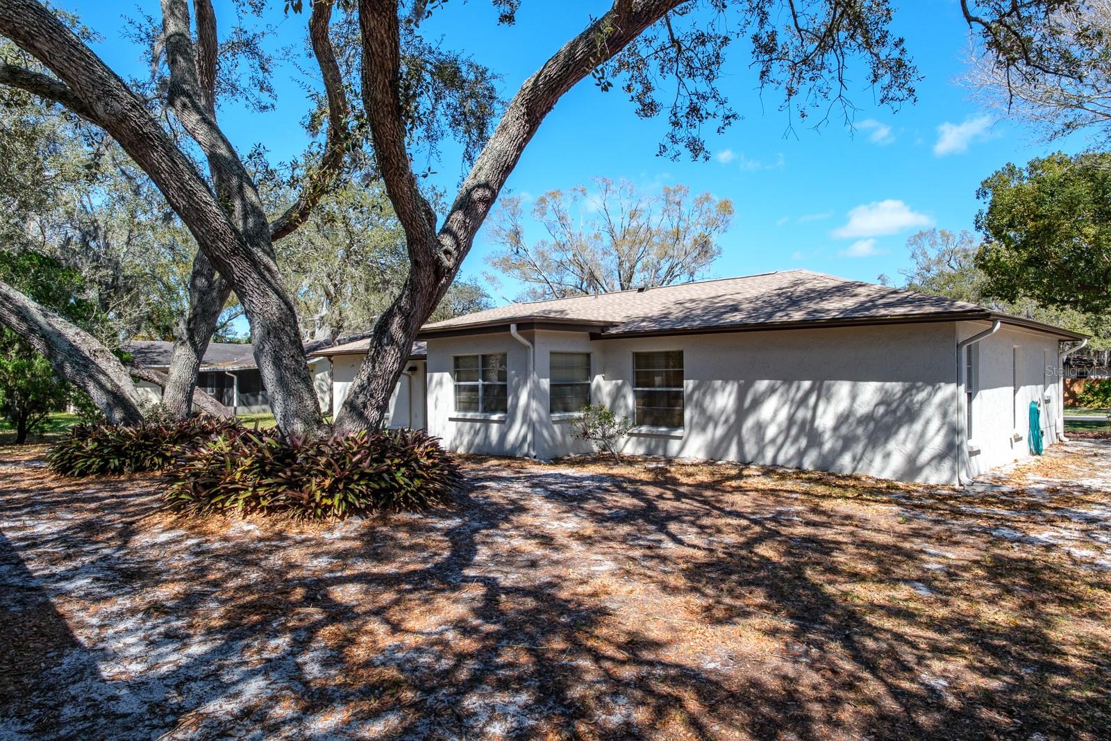 Image 10 of 72 For 2860 Longleaf Lane