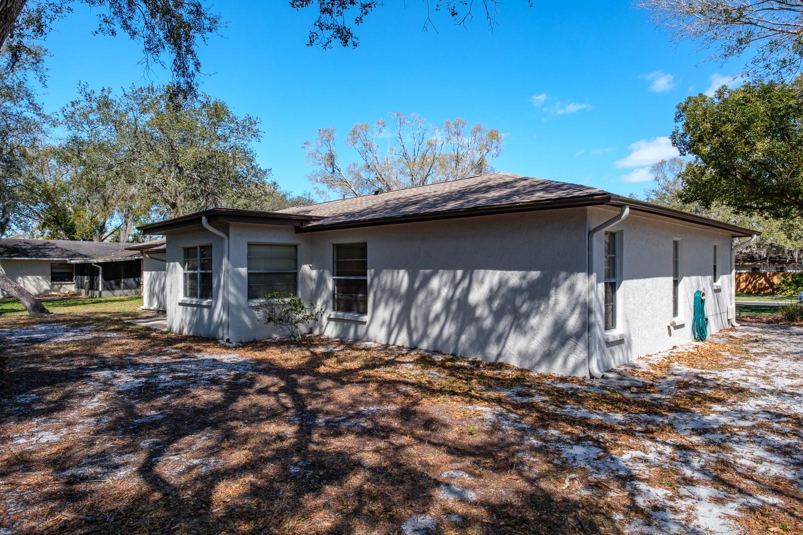 Image 11 of 72 For 2860 Longleaf Lane