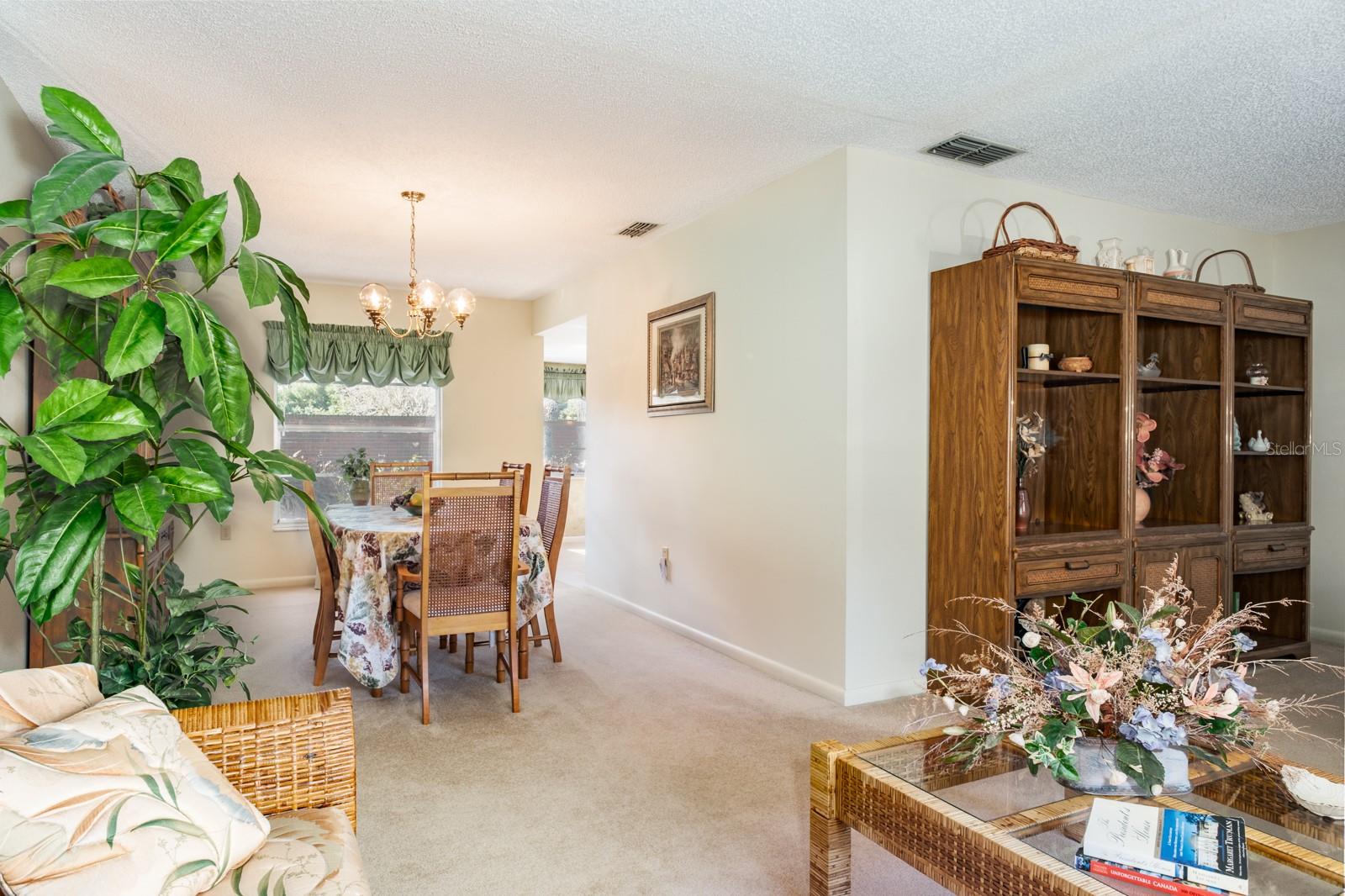 Image 22 of 72 For 2860 Longleaf Lane