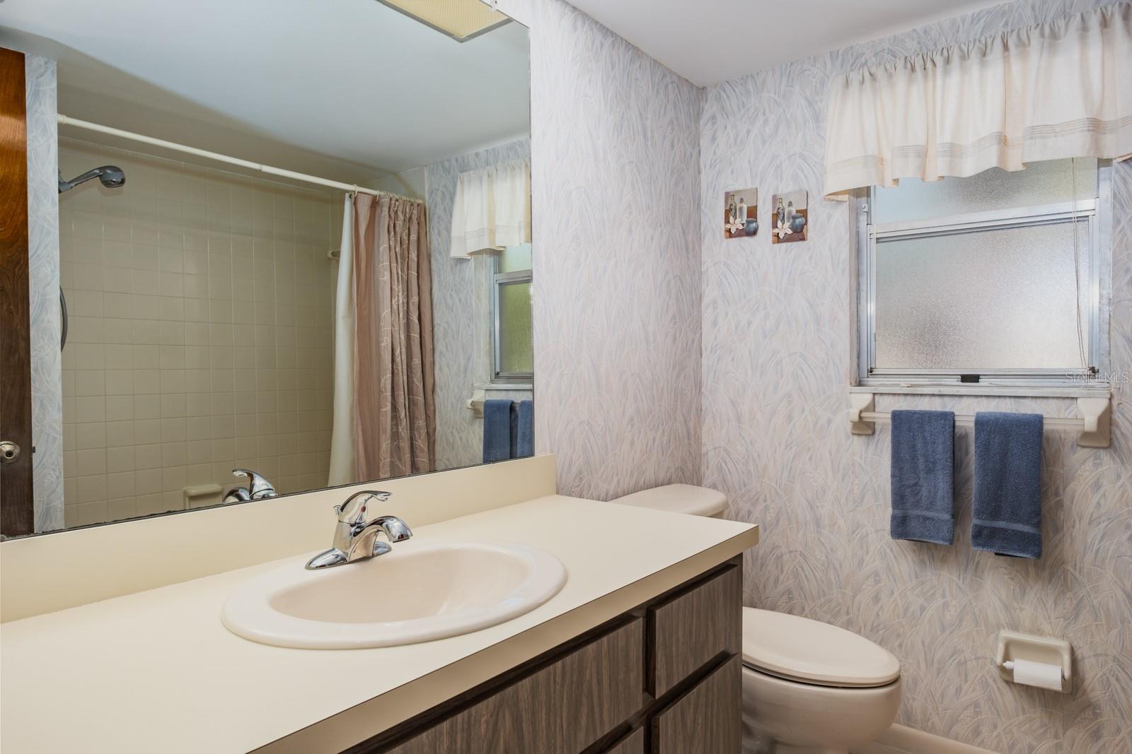 Image 48 of 72 For 2860 Longleaf Lane