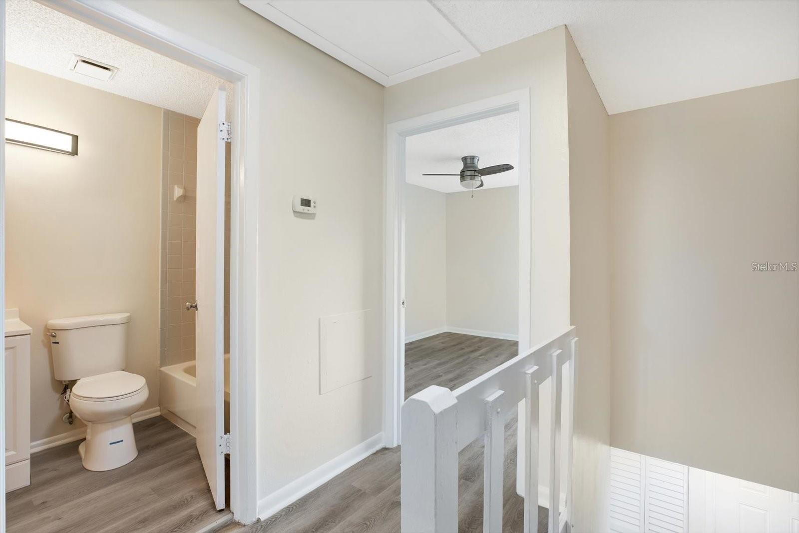 Image 17 of 31 For 22620 Gage Loop 27