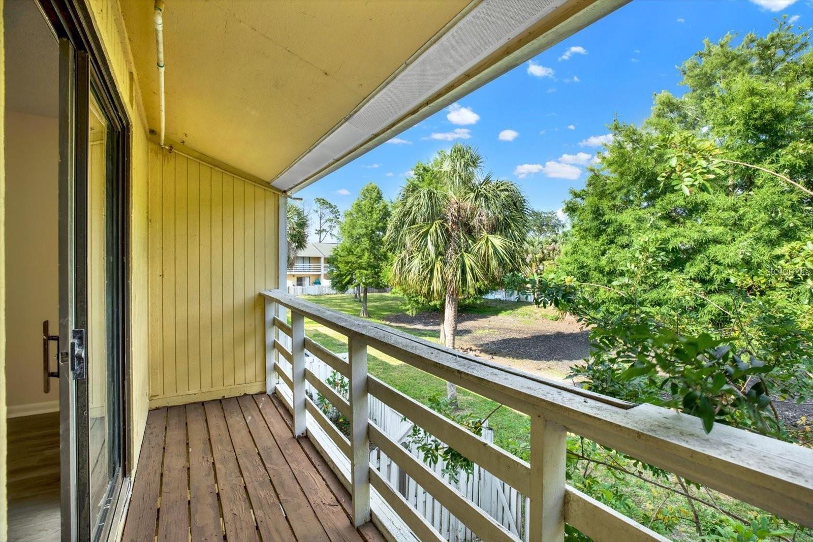 Image 22 of 31 For 22620 Gage Loop 27