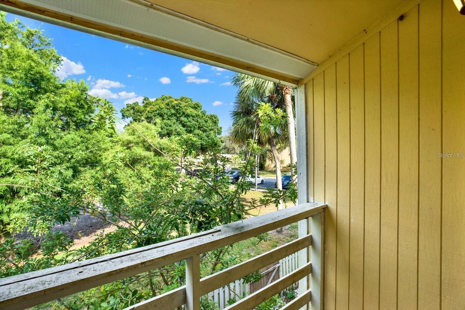 Image 23 of 31 For 22620 Gage Loop 27