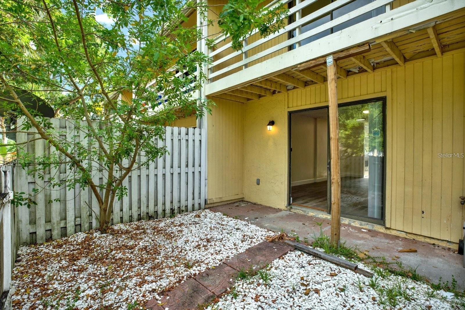 Image 30 of 31 For 22620 Gage Loop 27