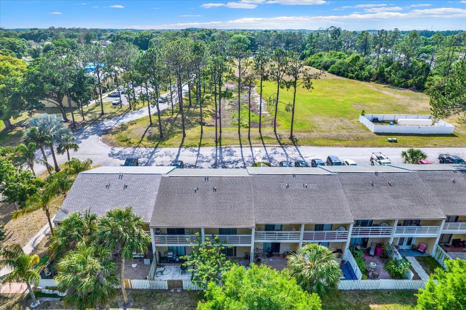 Image 6 of 31 For 22620 Gage Loop 27