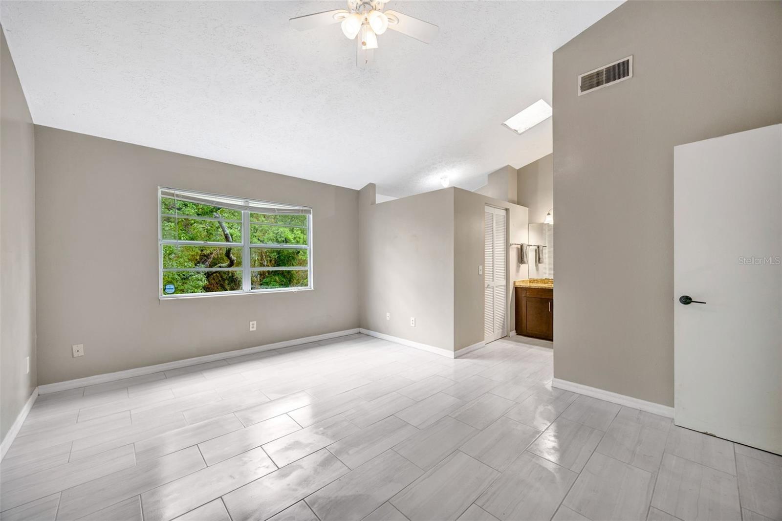 Image 29 of 43 For 9465 Forest Hills Circle