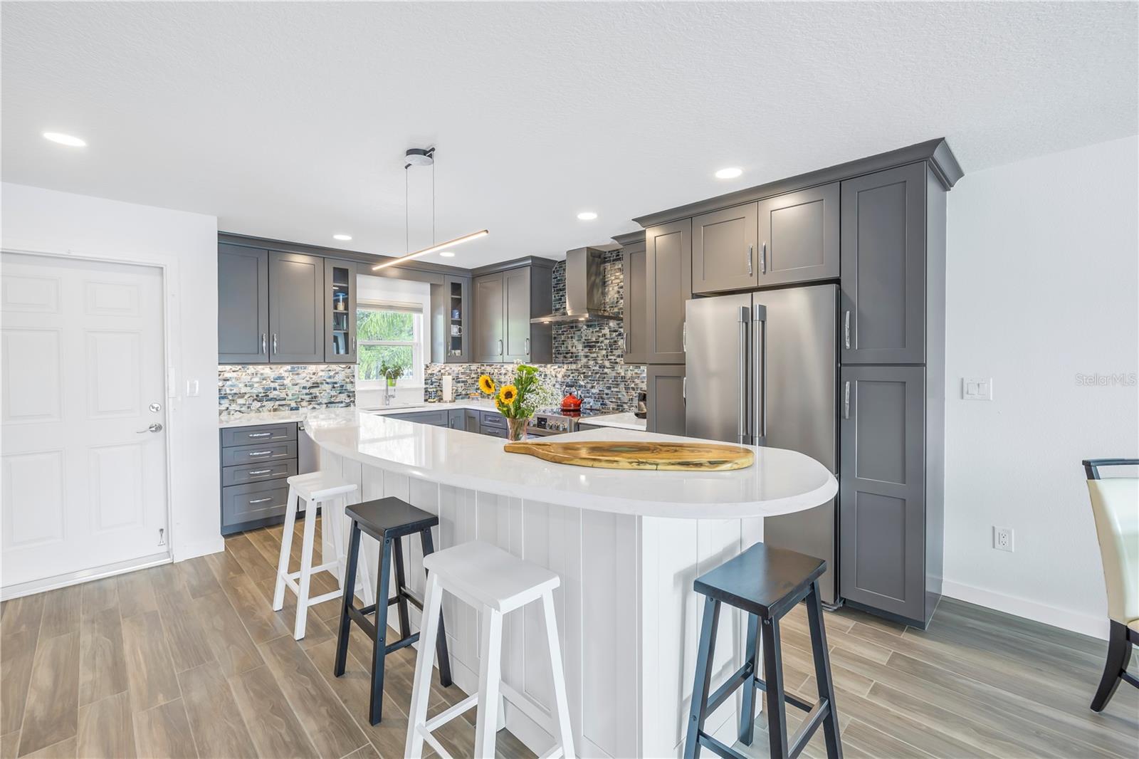 Image 11 of 58 For 340 Pinellas Bayway S 206