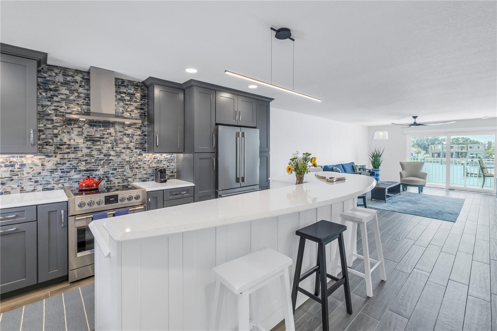 Image 8 of 58 For 340 Pinellas Bayway S 206