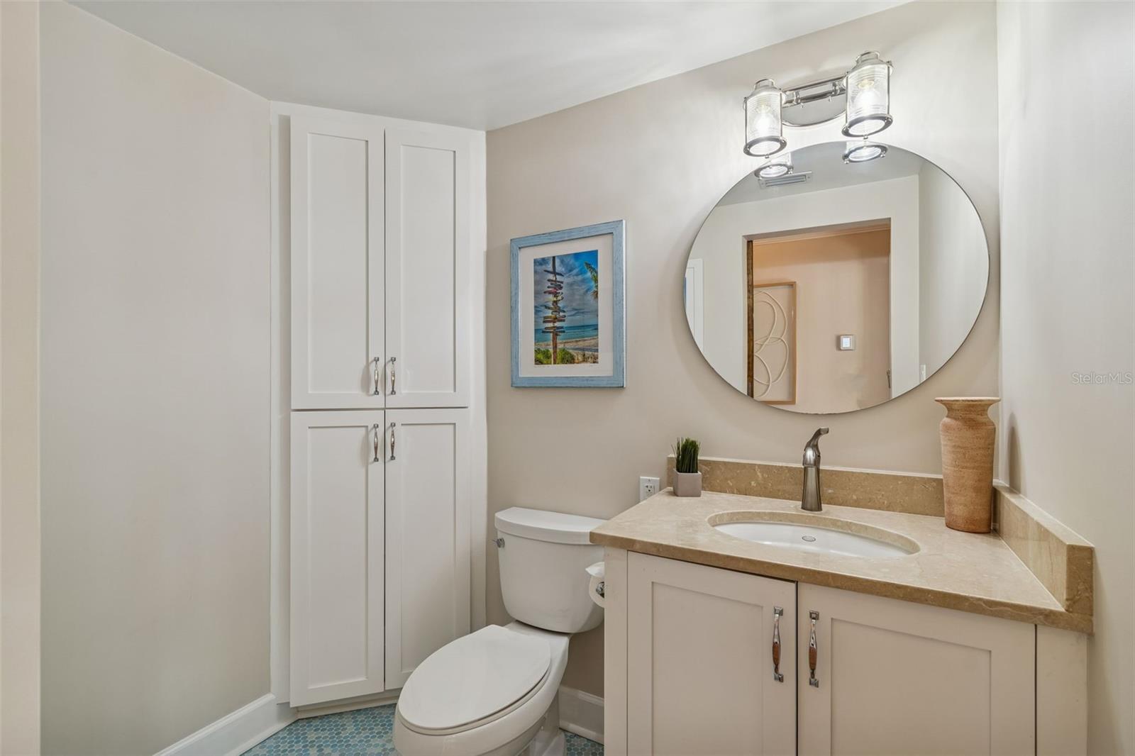 Image 27 of 71 For 5004 Leona Street