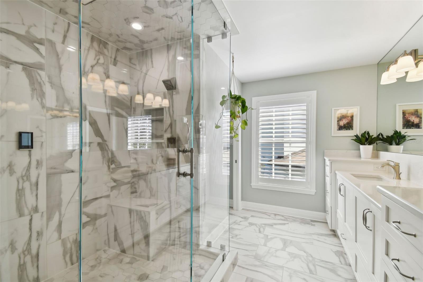 Image 40 of 71 For 5004 Leona Street