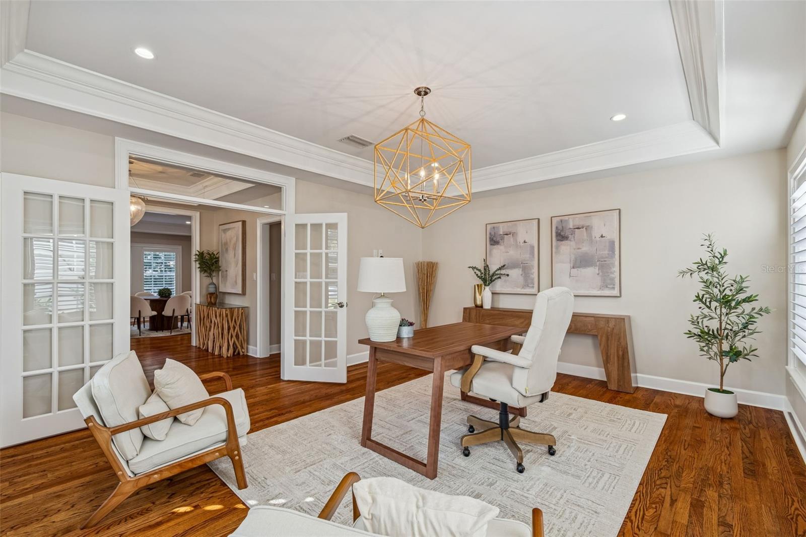 Image 9 of 71 For 5004 Leona Street