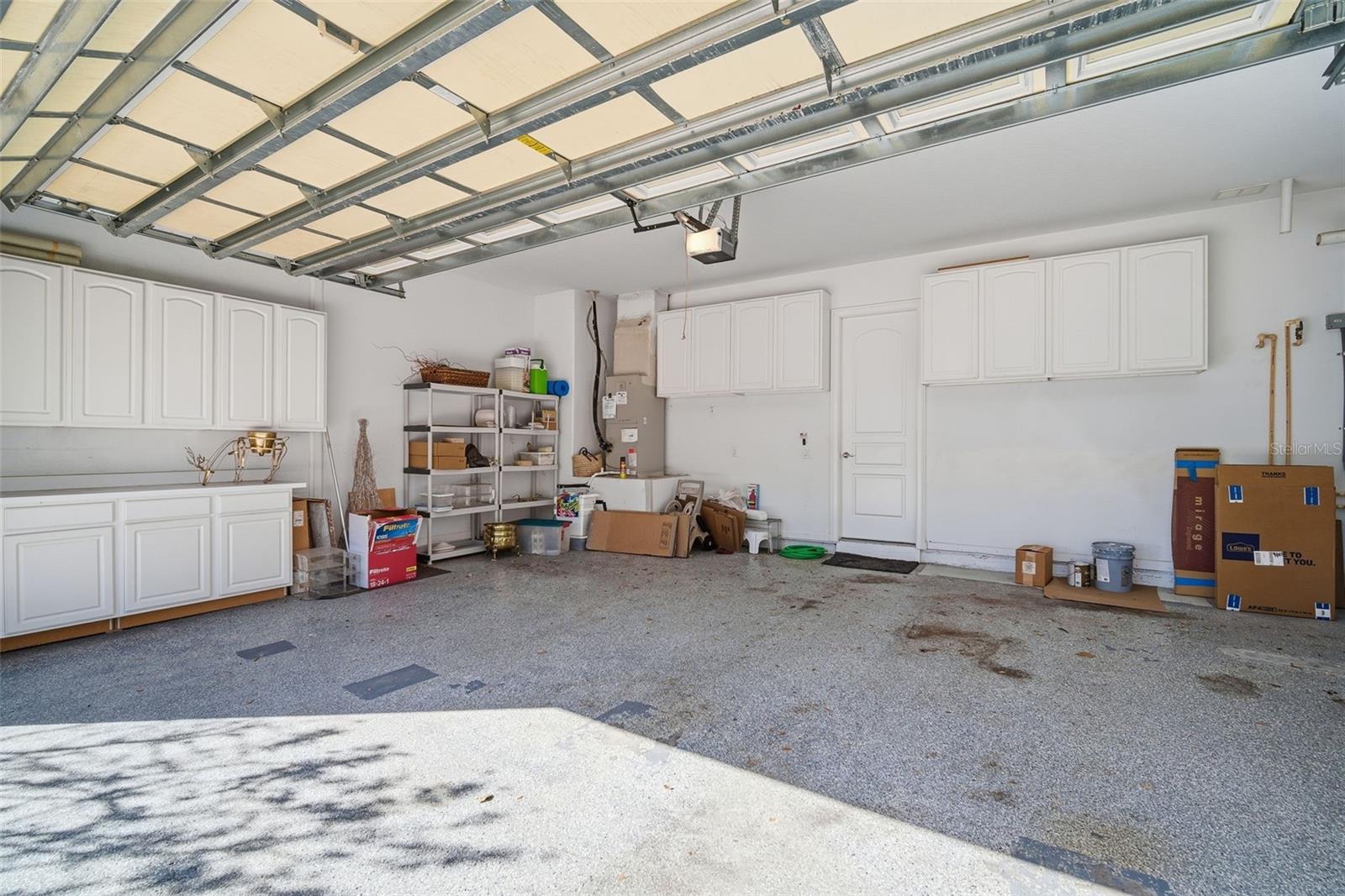 Listing photo id 59 for 4117 Azeele Street