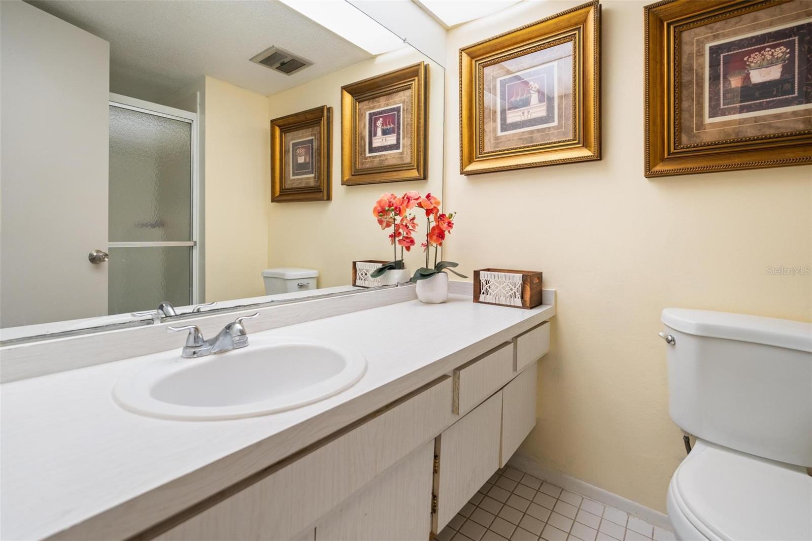 Image 24 of 33 For 1655 Highland Avenue C155