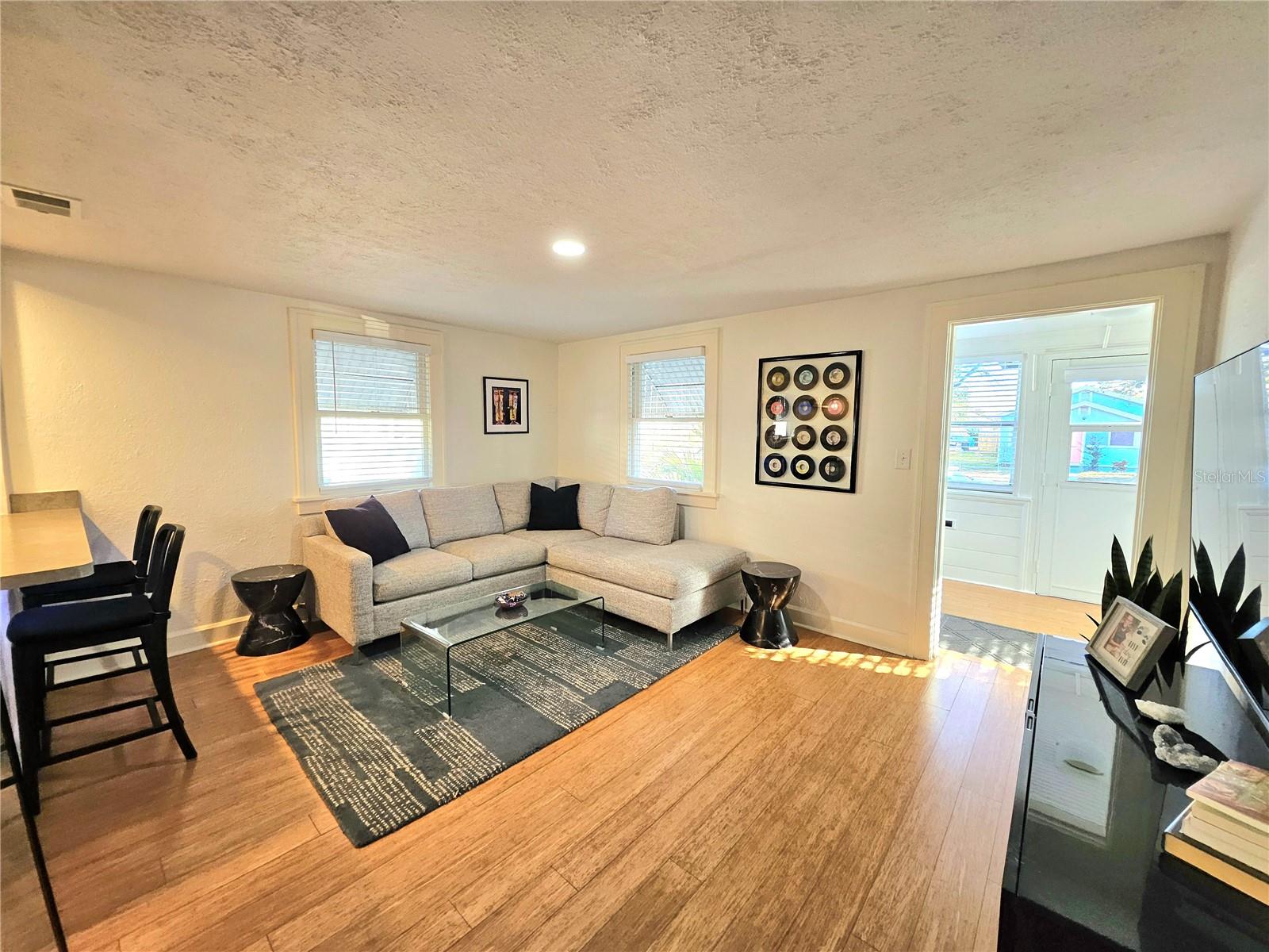 Image 10 of 47 For 3611 4th Avenue N