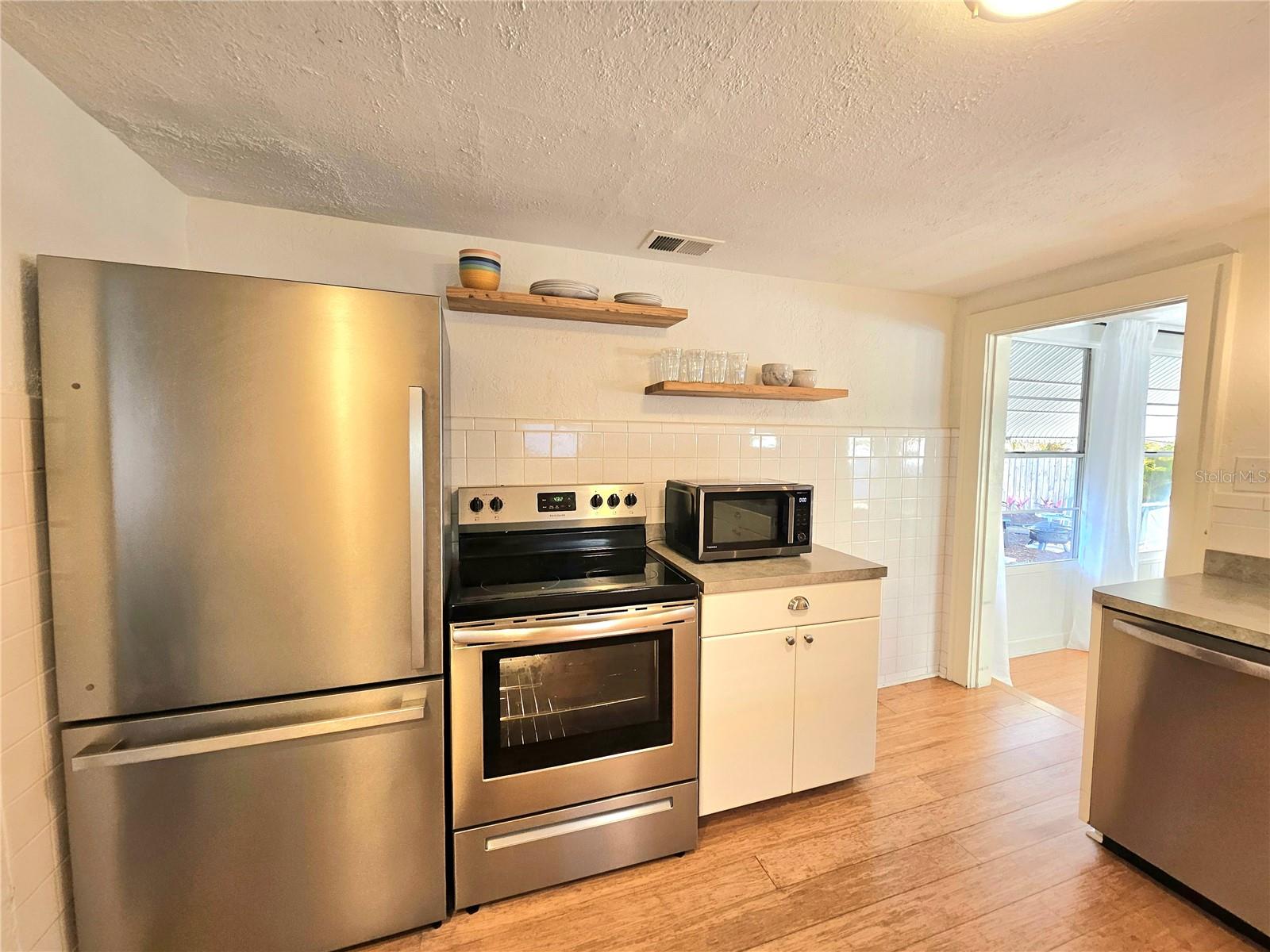 Image 17 of 47 For 3611 4th Avenue N