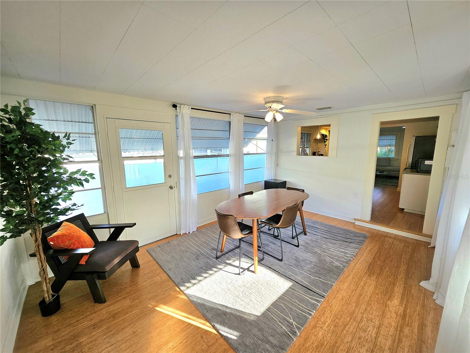 Image 19 of 47 For 3611 4th Avenue N