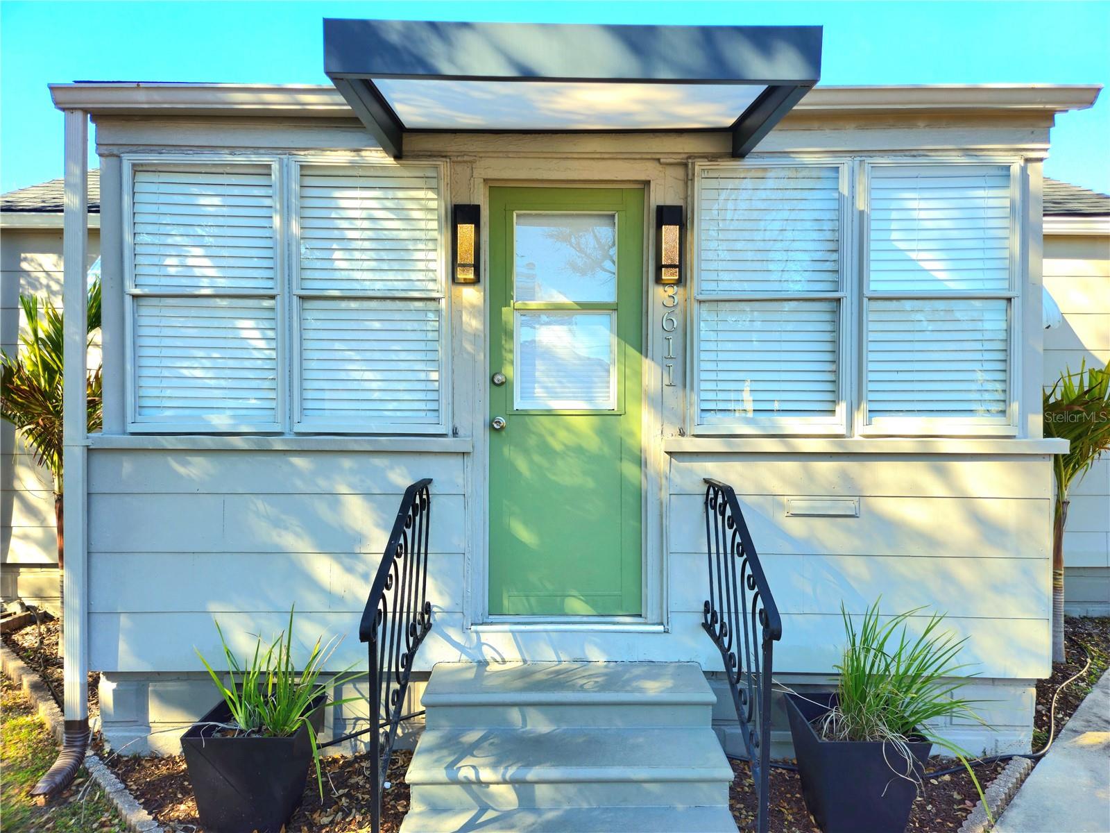 Image 3 of 47 For 3611 4th Avenue N