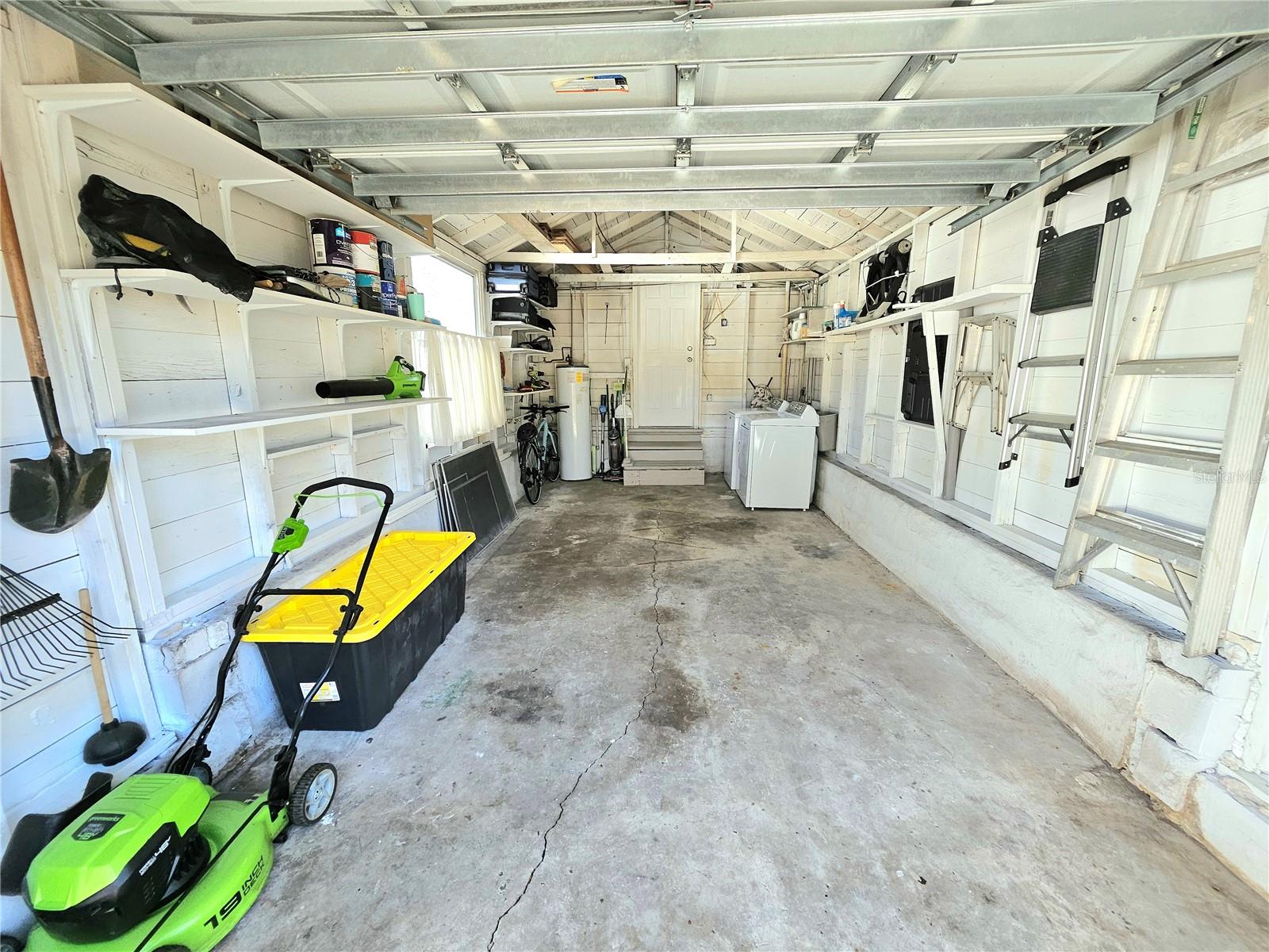 Image 32 of 47 For 3611 4th Avenue N