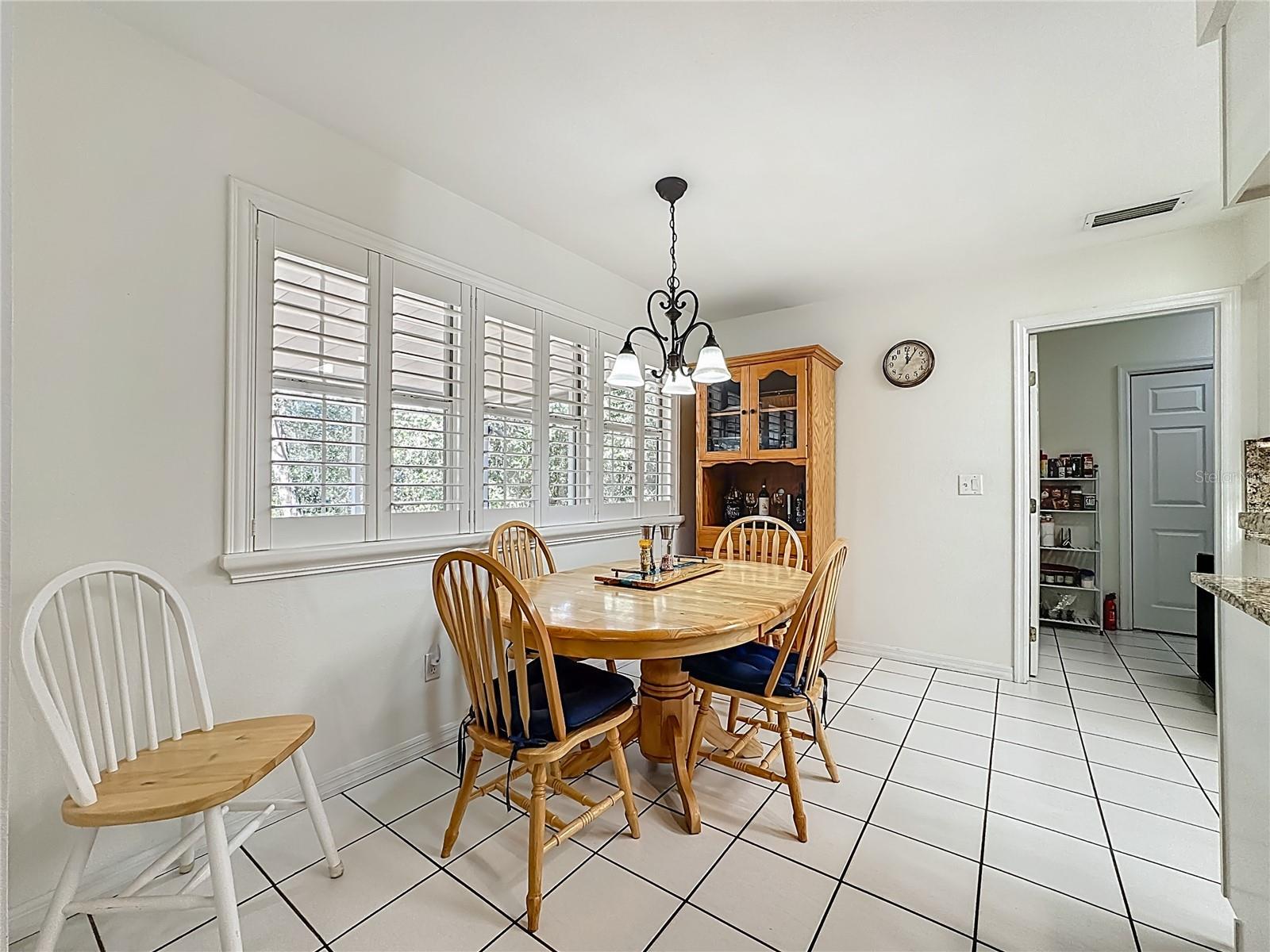 Image 22 of 42 For 6821 Potts Road