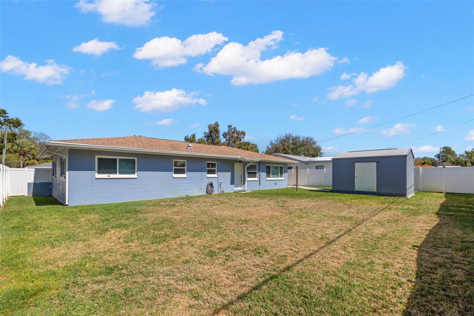 Image 16 of 30 For 1000 59th Avenue S