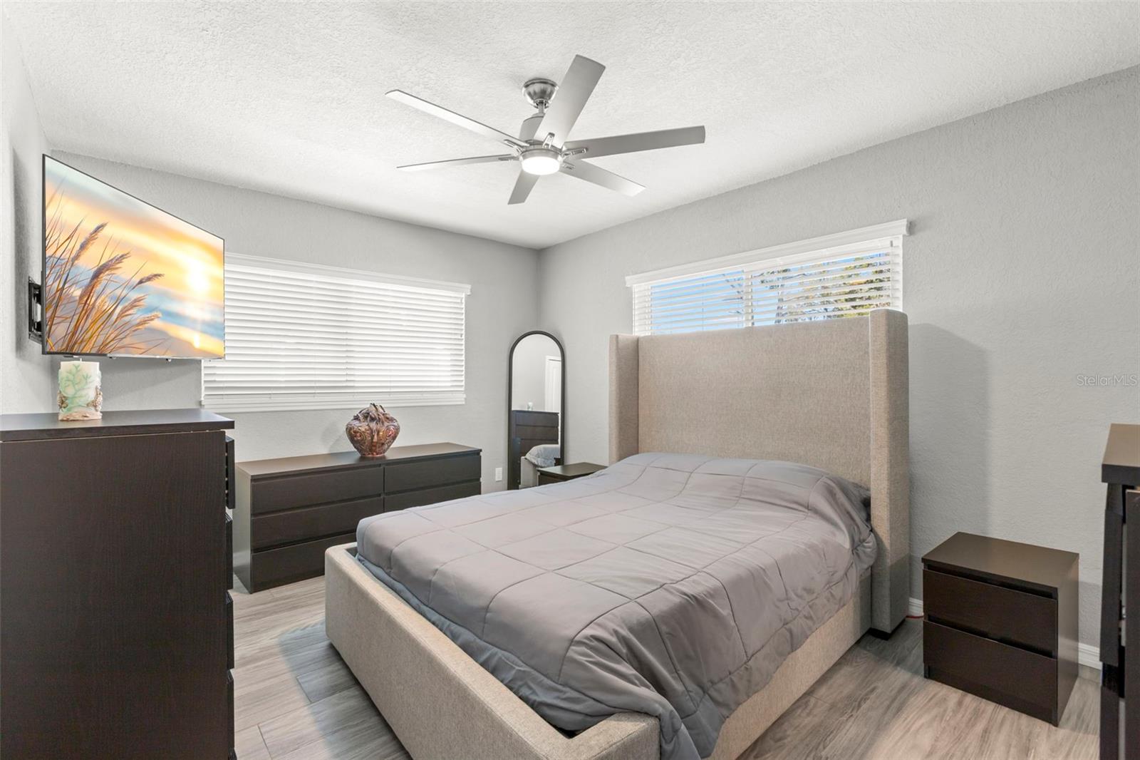 Image 20 of 30 For 1000 59th Avenue S