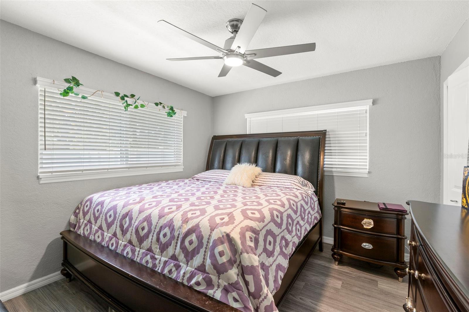 Image 24 of 30 For 1000 59th Avenue S