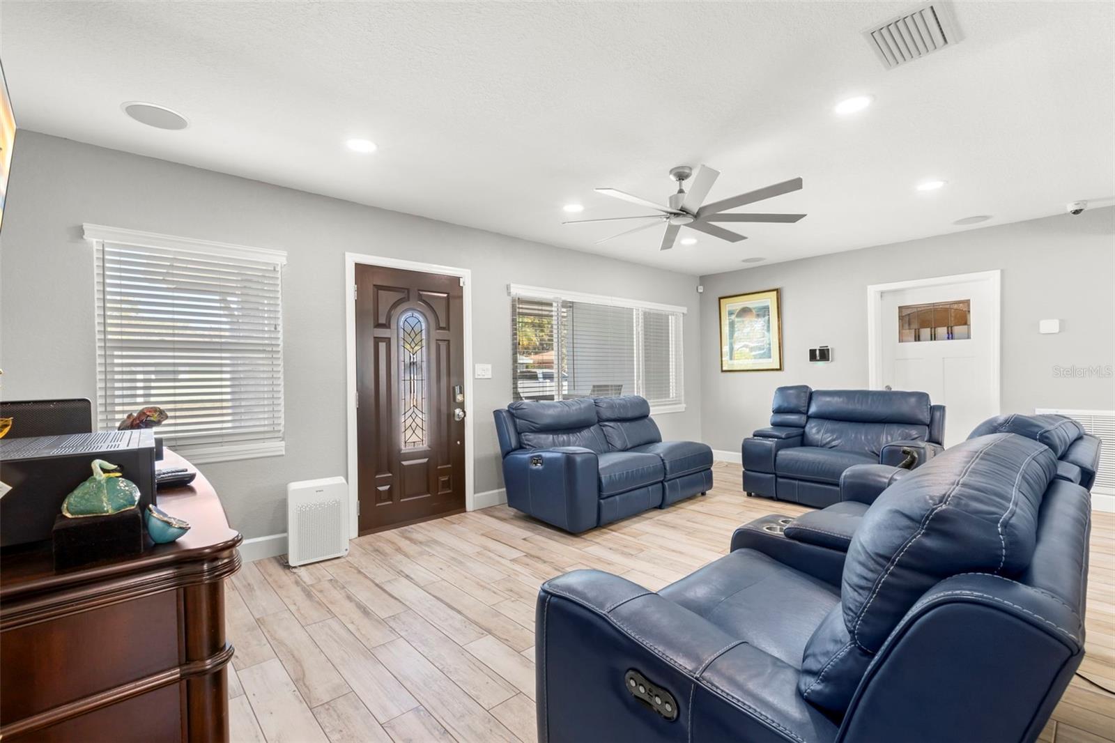 Image 7 of 30 For 1000 59th Avenue S