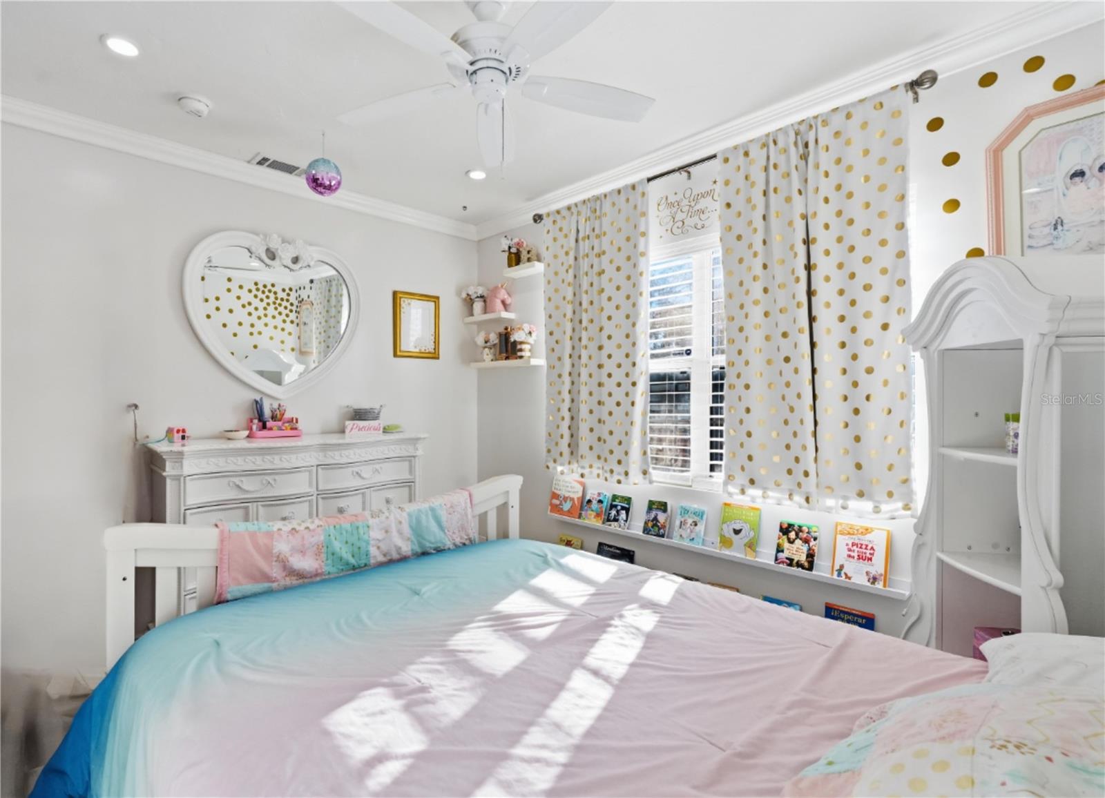 Image 19 of 33 For 2415 16th Street N