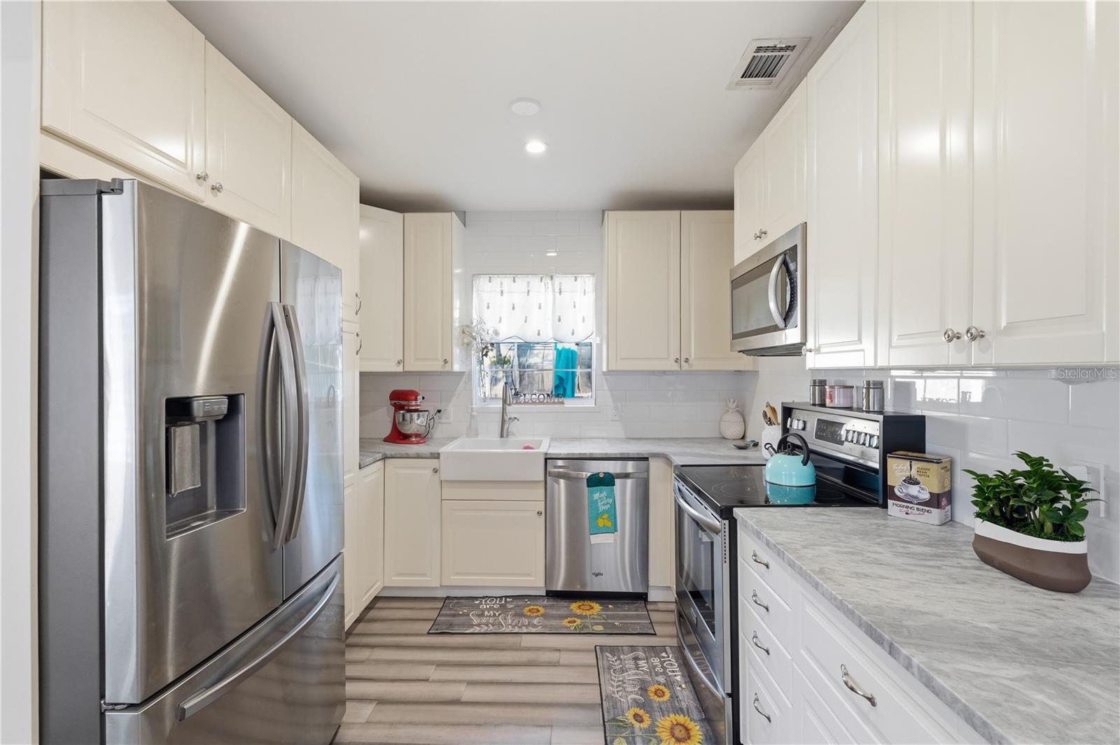 Image 6 of 33 For 2415 16th Street N