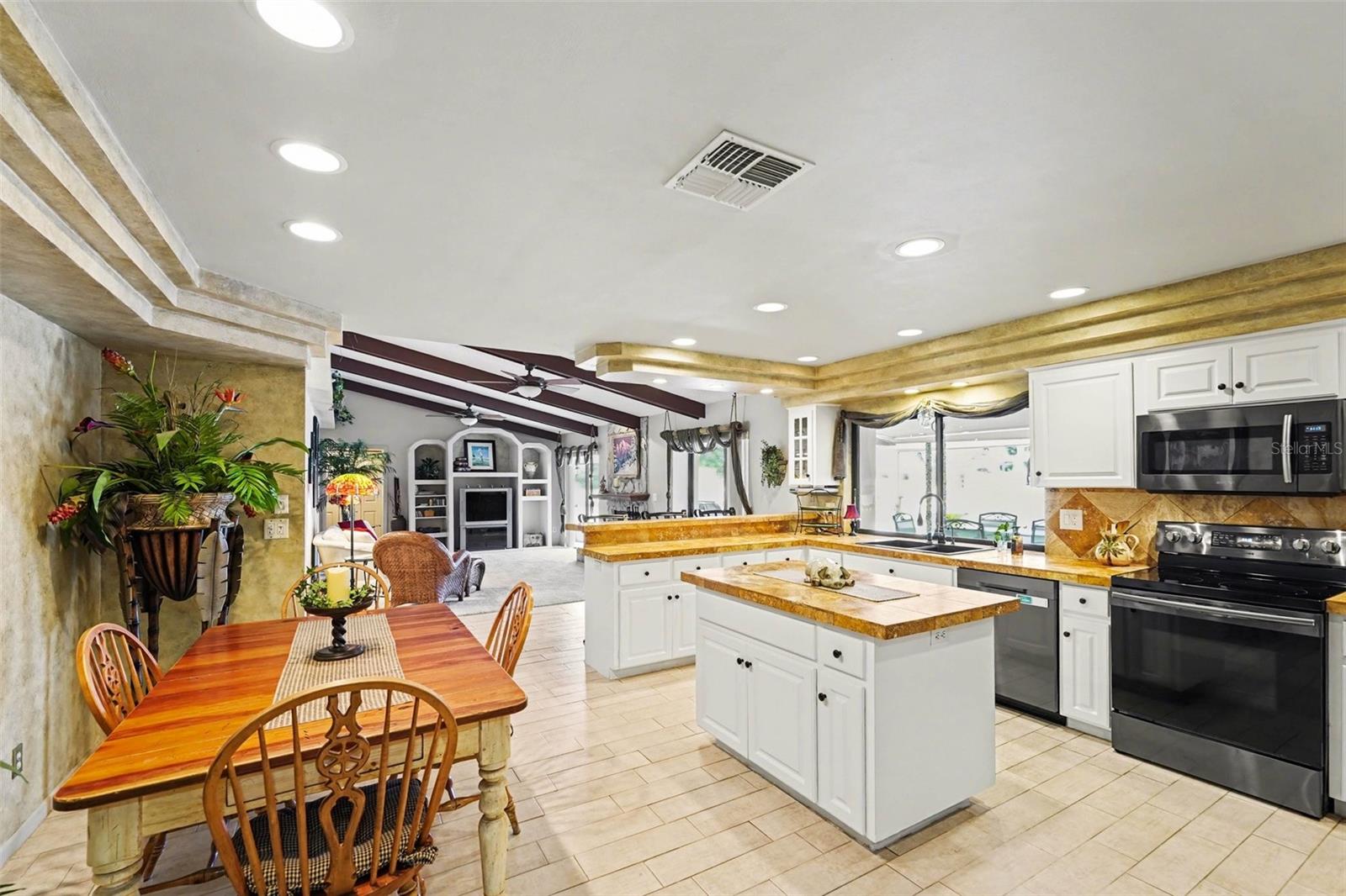 Image 12 of 32 For 3168 Masters Drive