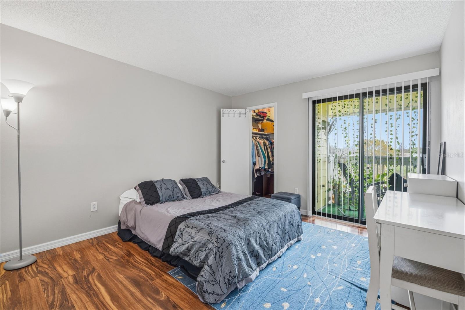 Image 17 of 45 For 455 Alt 19 S 163