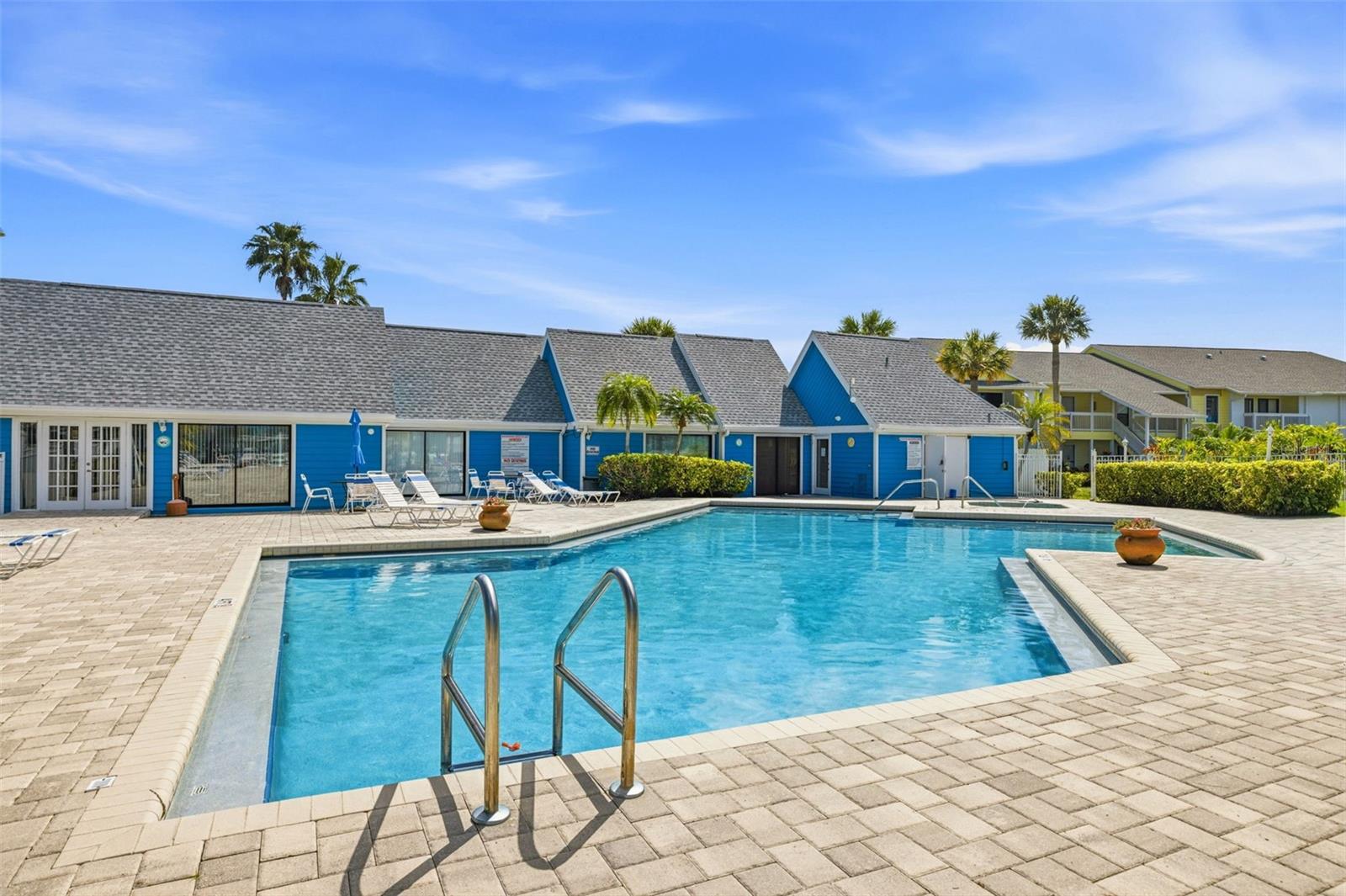 Image 28 of 45 For 455 Alt 19 S 163