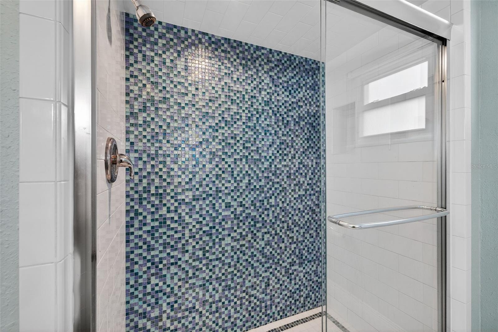 Image 17 of 37 For 5130 Brittany Drive S 201