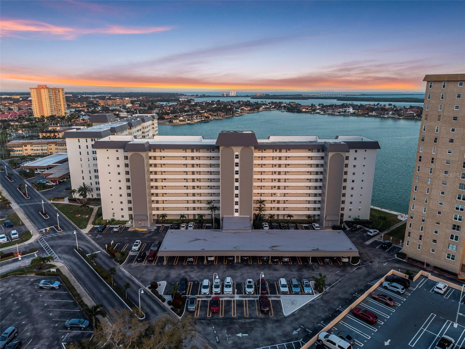 Image 2 of 37 For 5130 Brittany Drive S 201