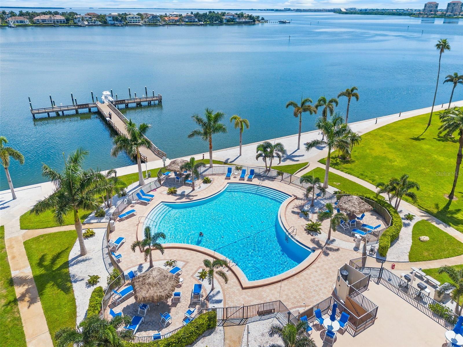 Image 22 of 37 For 5130 Brittany Drive S 201