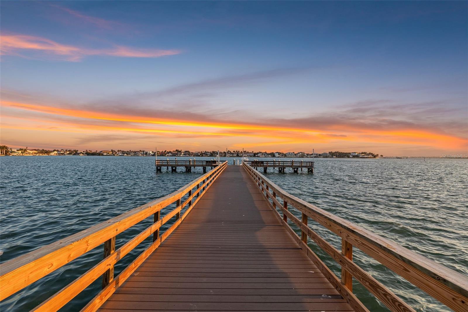 Image 23 of 37 For 5130 Brittany Drive S 201